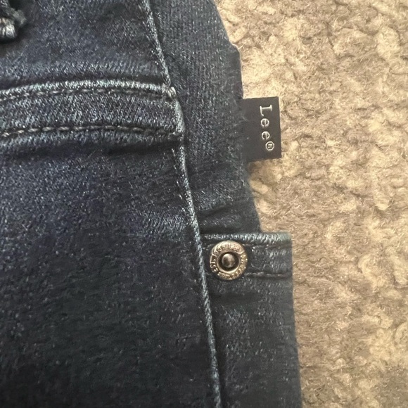 Lee Dark Blue Straight Leg Women's Jeans size 12 (M112) - Picture 9 of 9